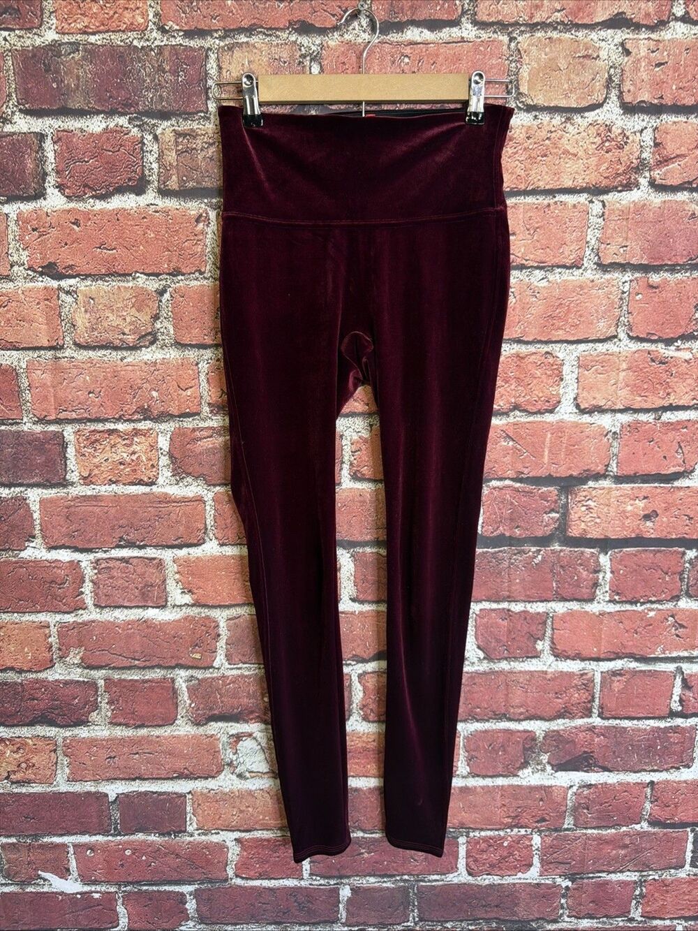 SPANX Velvet Leggings Women's M Shiny Maroon Velour Stretch Shaping Pants